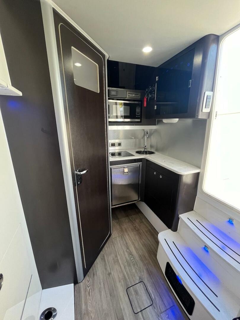 2018 Scout 380 LXF - Image 59