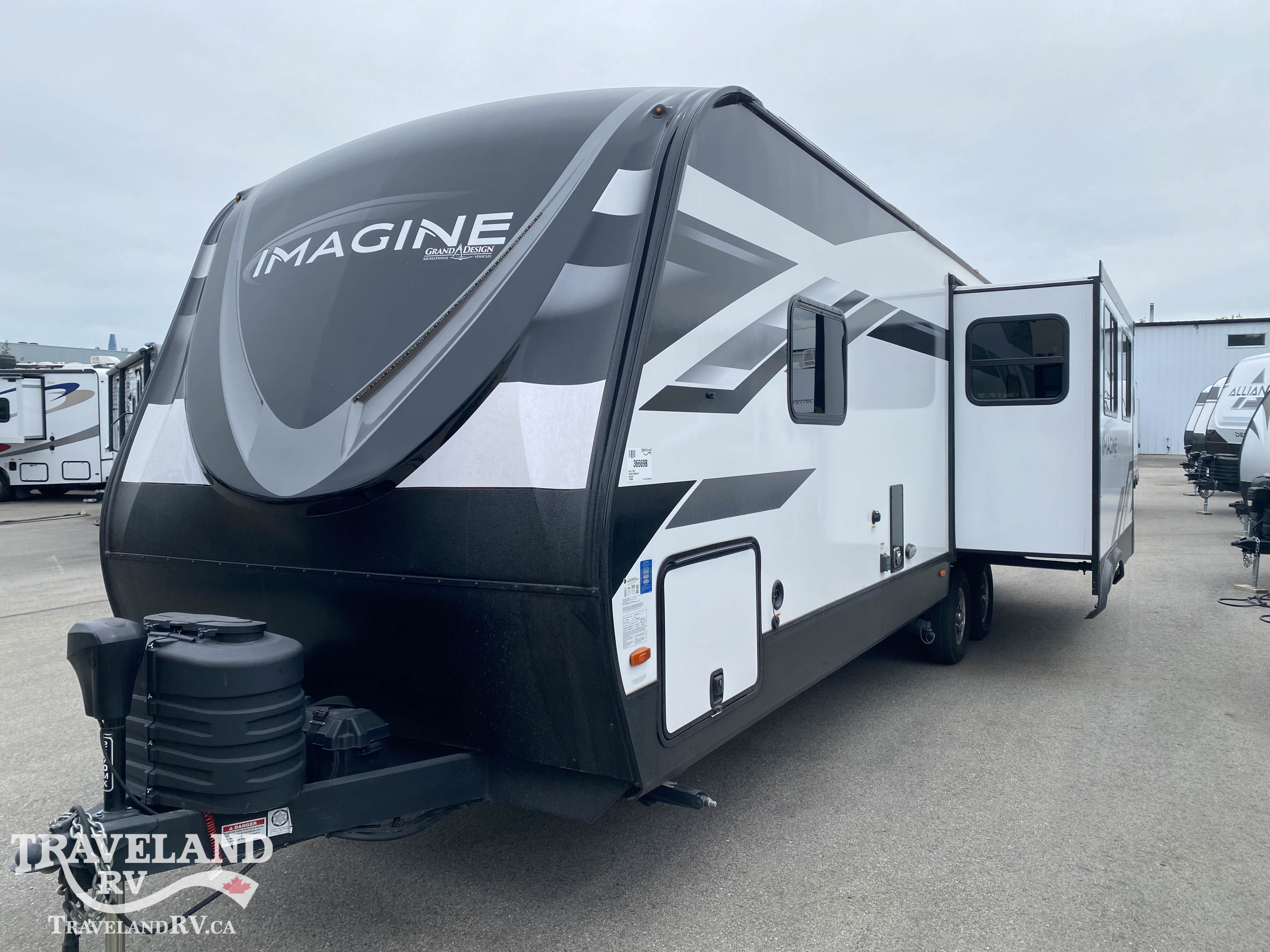 2024 Grand Design Imagine 2670MK - Image 2