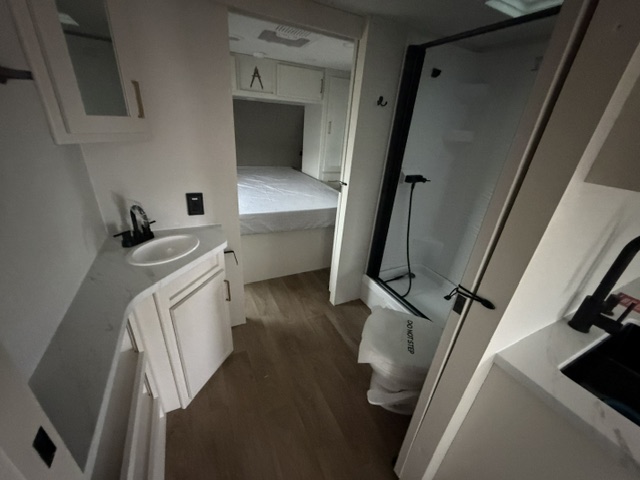 2027 Grand Design Transcend 265BHT - Image 14