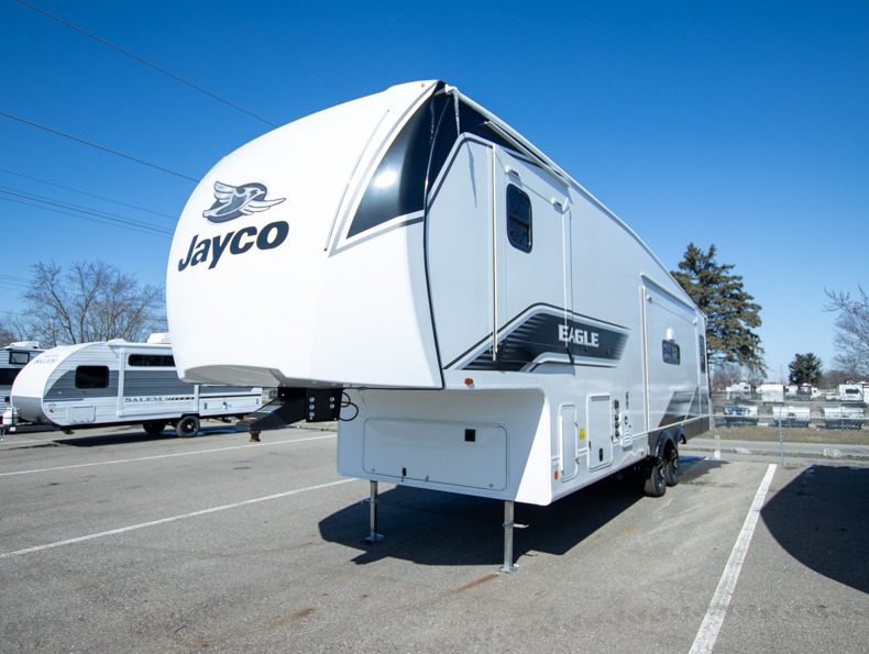 2026 Jayco Eagle SLE 30RLT - Image 4