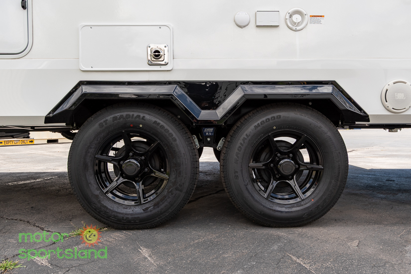 2026 Winnebago Thrive 22MBH - Image 28