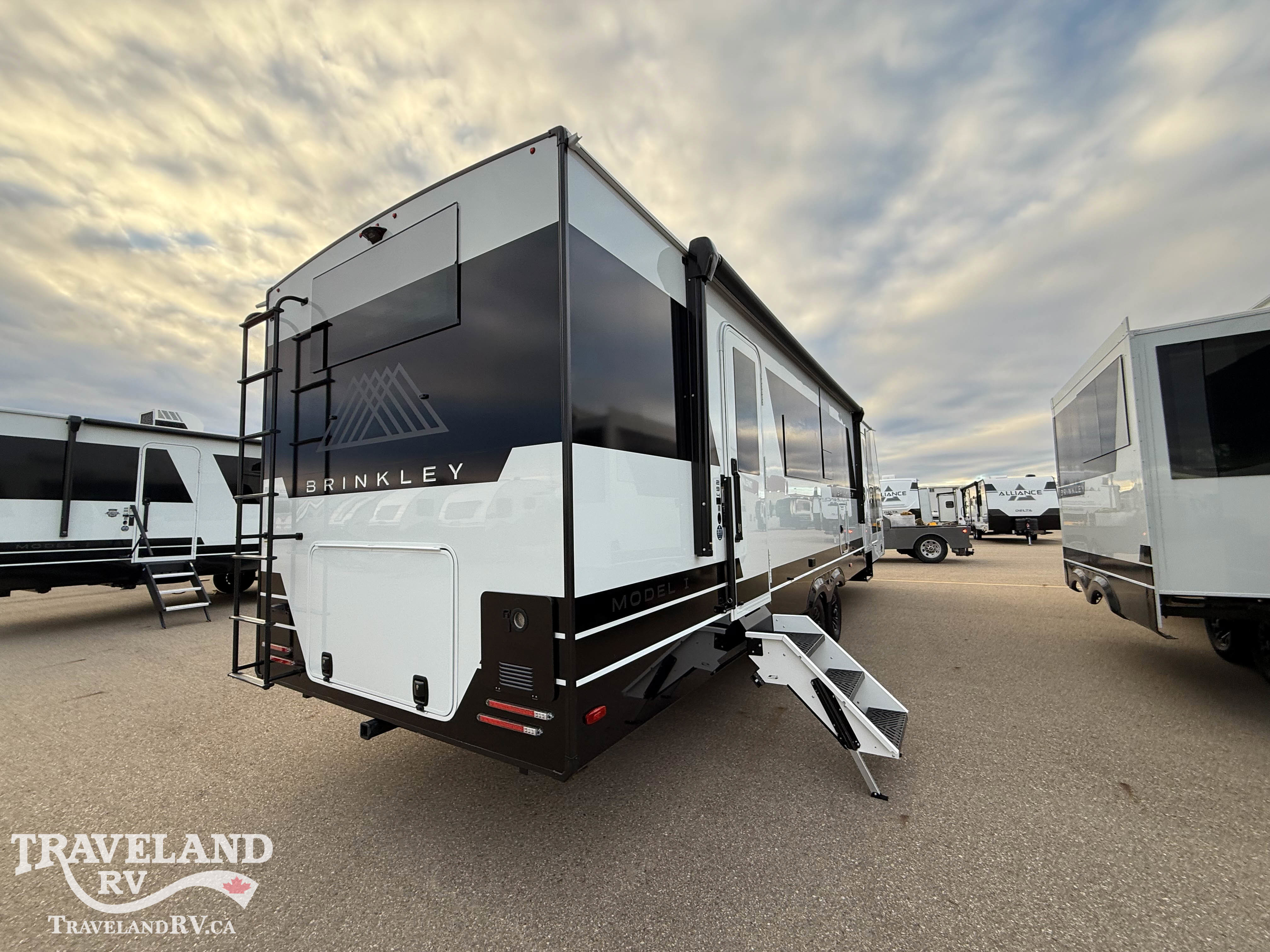 2026 Brinkley RV Model I 294 - Image 7