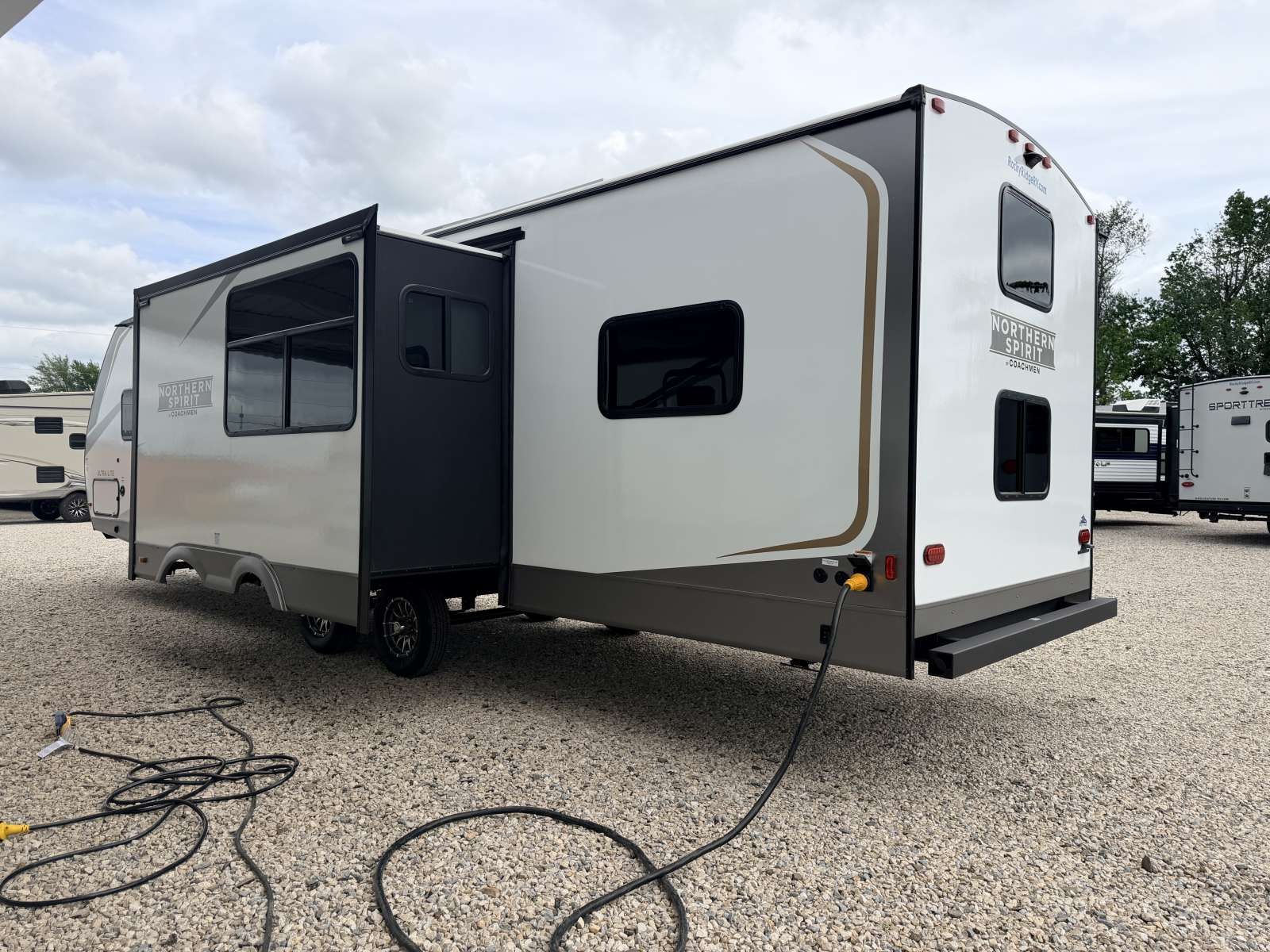 2026 Coachmen Northern Spirit 3070BH - Image 5