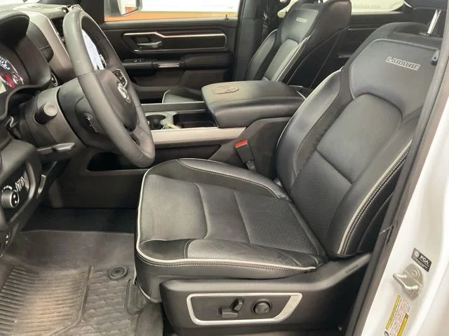 2025 Ram 1500 Laramie 4x4 Crew Cab 5'7" Box - Image 14
