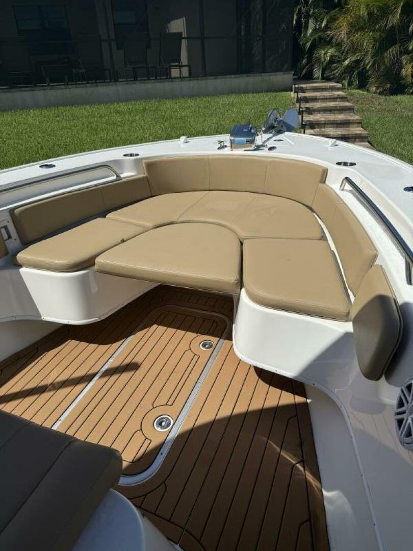 2019 Cape Horn 27XS - Image 13