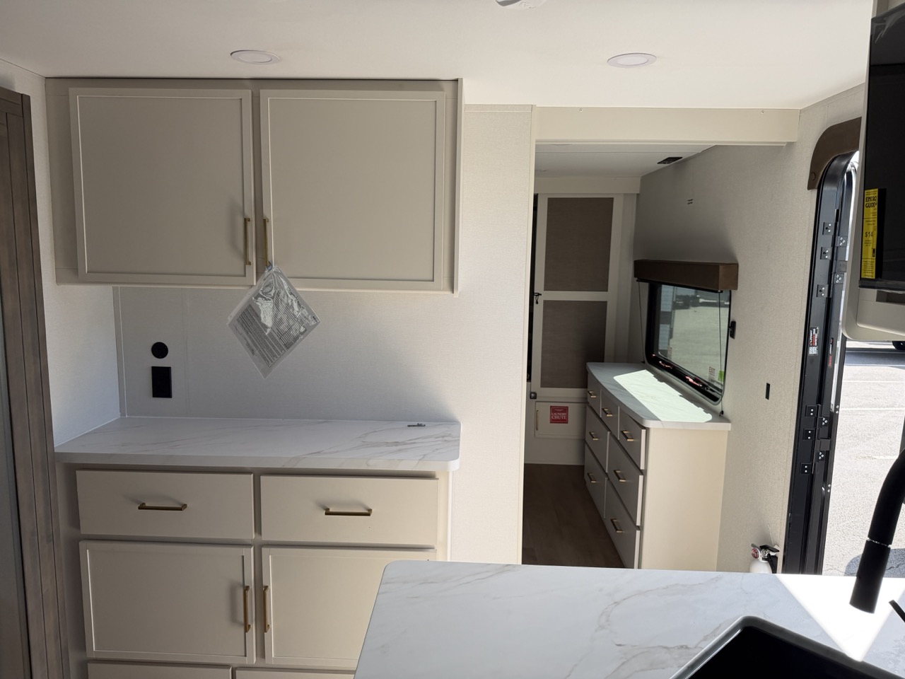 2026 Grand Design Transcend 335BHT - Image 20