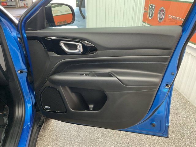 2025 Jeep Compass Limited 4x4 - Image 24