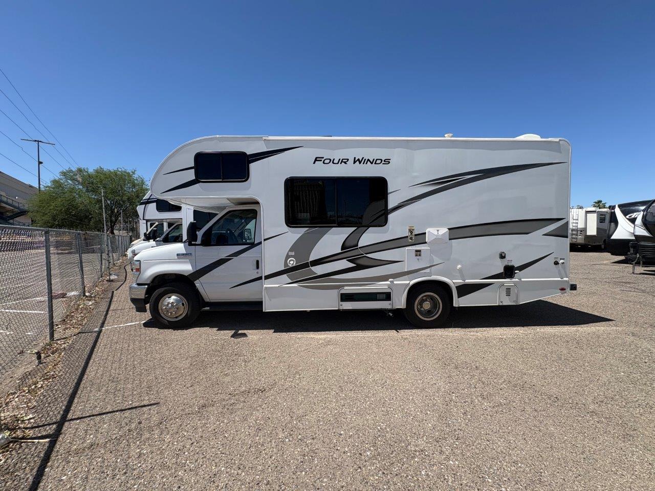 2024 Thor Motor Coach Four Winds 22E - Image 2