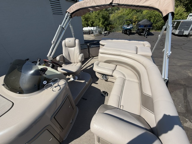 2008 PREMIER ESCAPADE 235 - Image 11