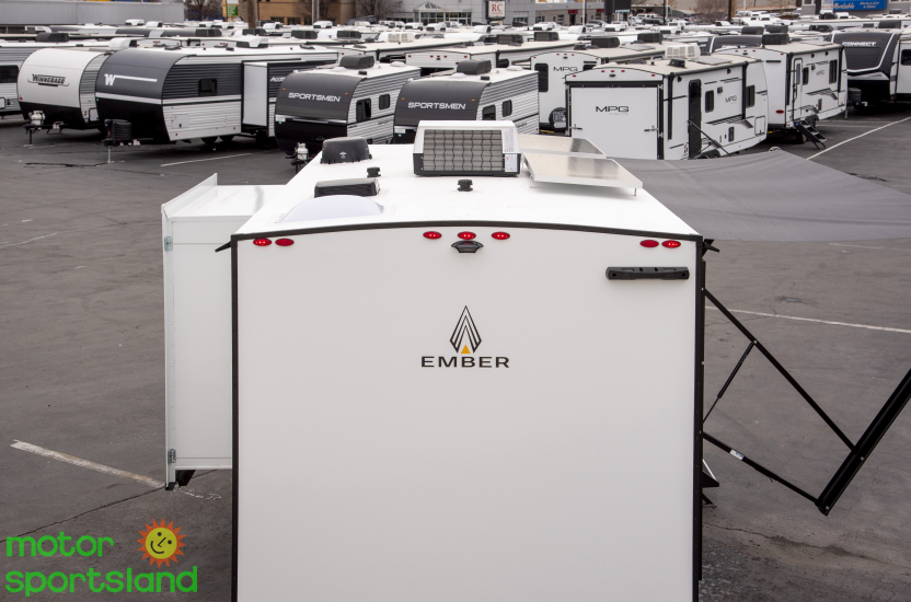 2026 Ember RV E-Series 19ETS - Image 17