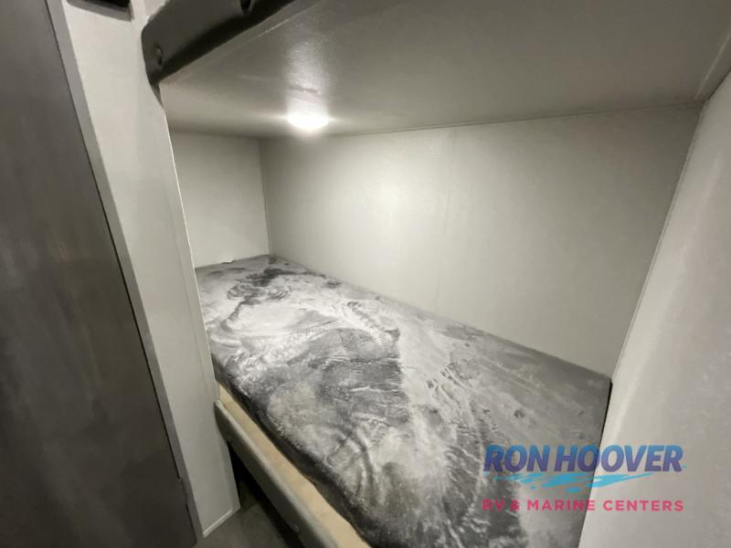 2026 COACHMEN 164BHX - Image 9