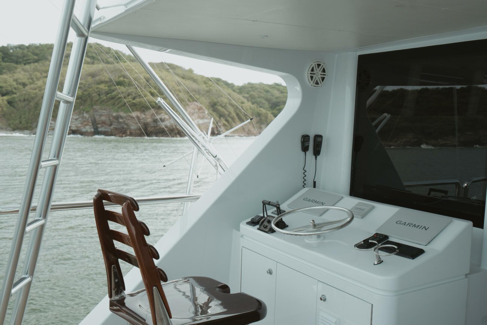 1996 Oceanfast 87 Enclosed Bridge Sportfish - Image 21