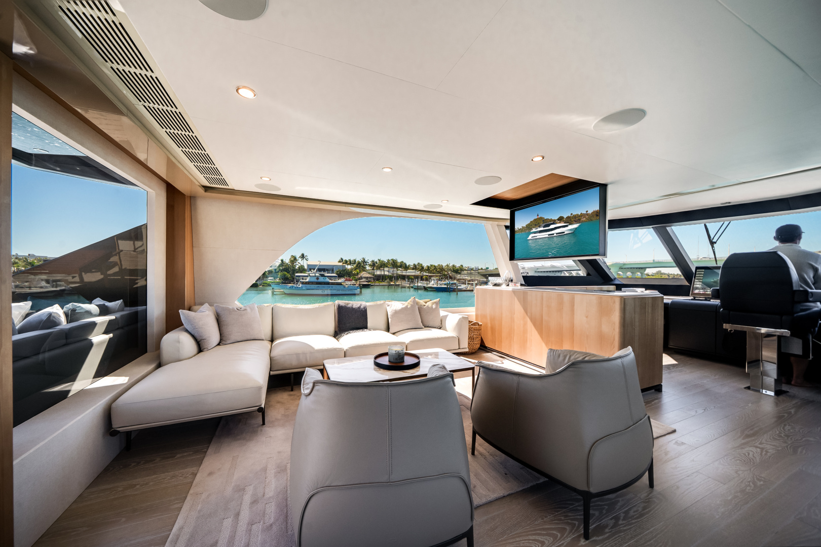 2025 Ocean Alexander 28L - Image 54