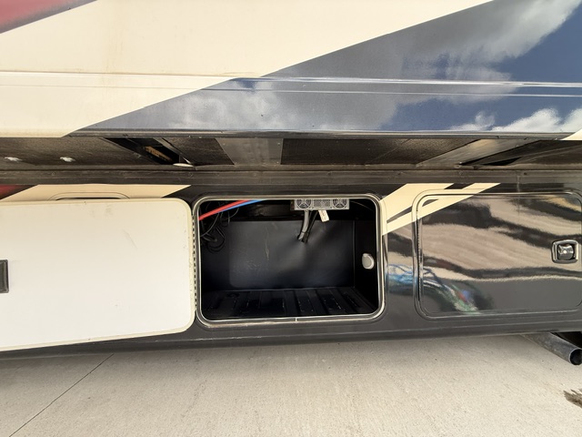 2023 Thor Motor Coach Windsport 31C - Image 13