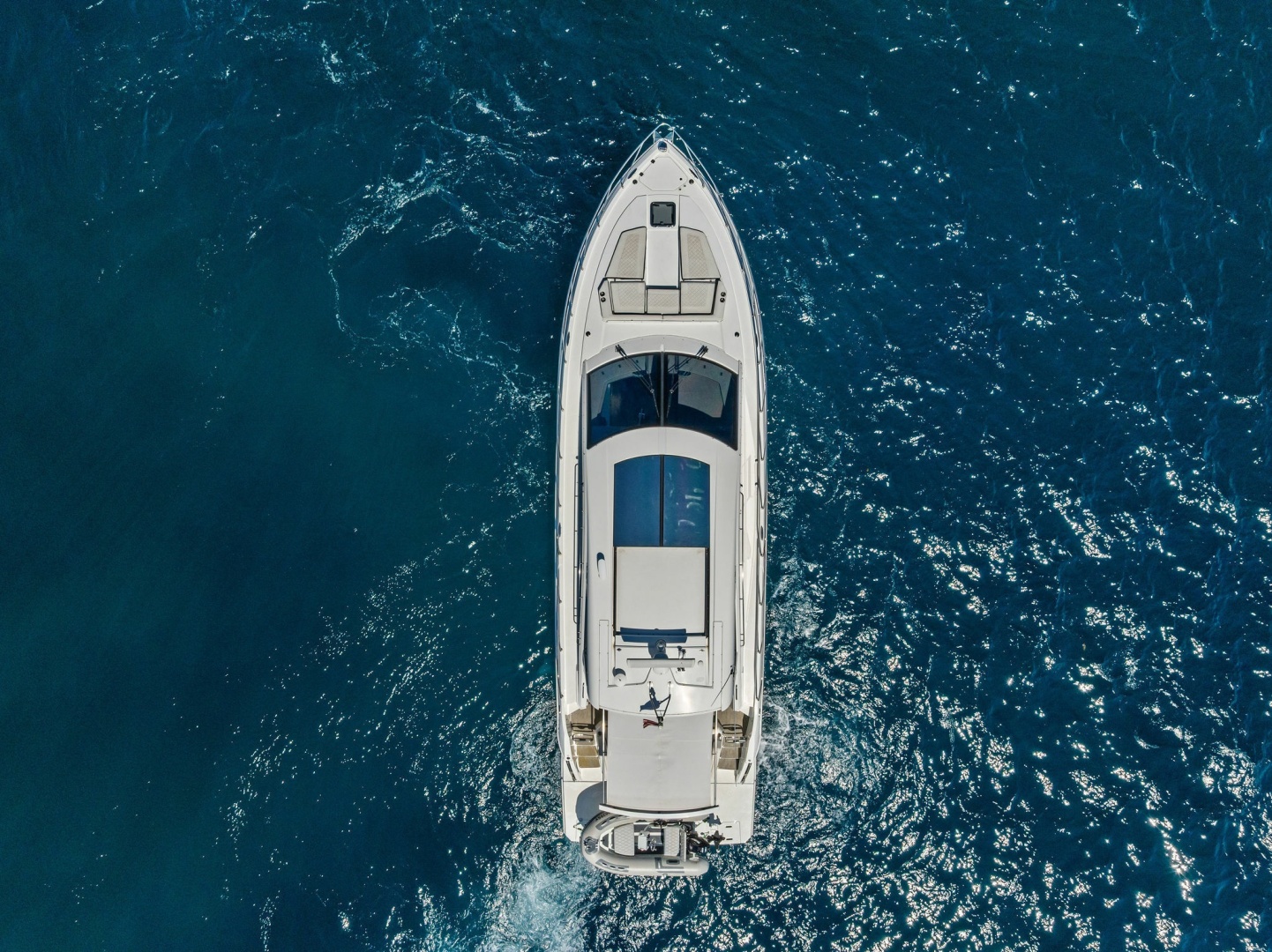 2019 Cruisers Yachts 54 Cantius - Image 10