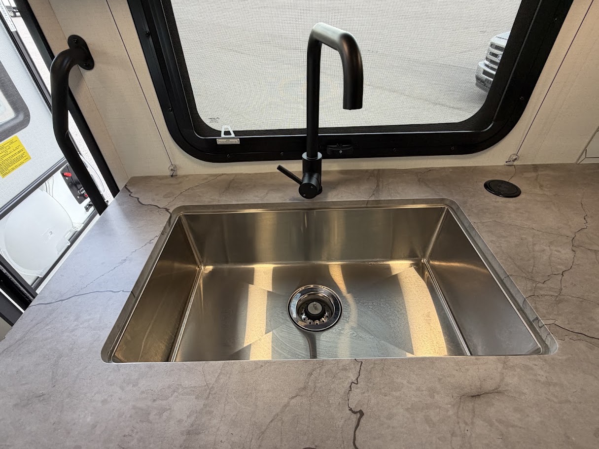 2027 JAYCO REDHAWK 24B - Image 25