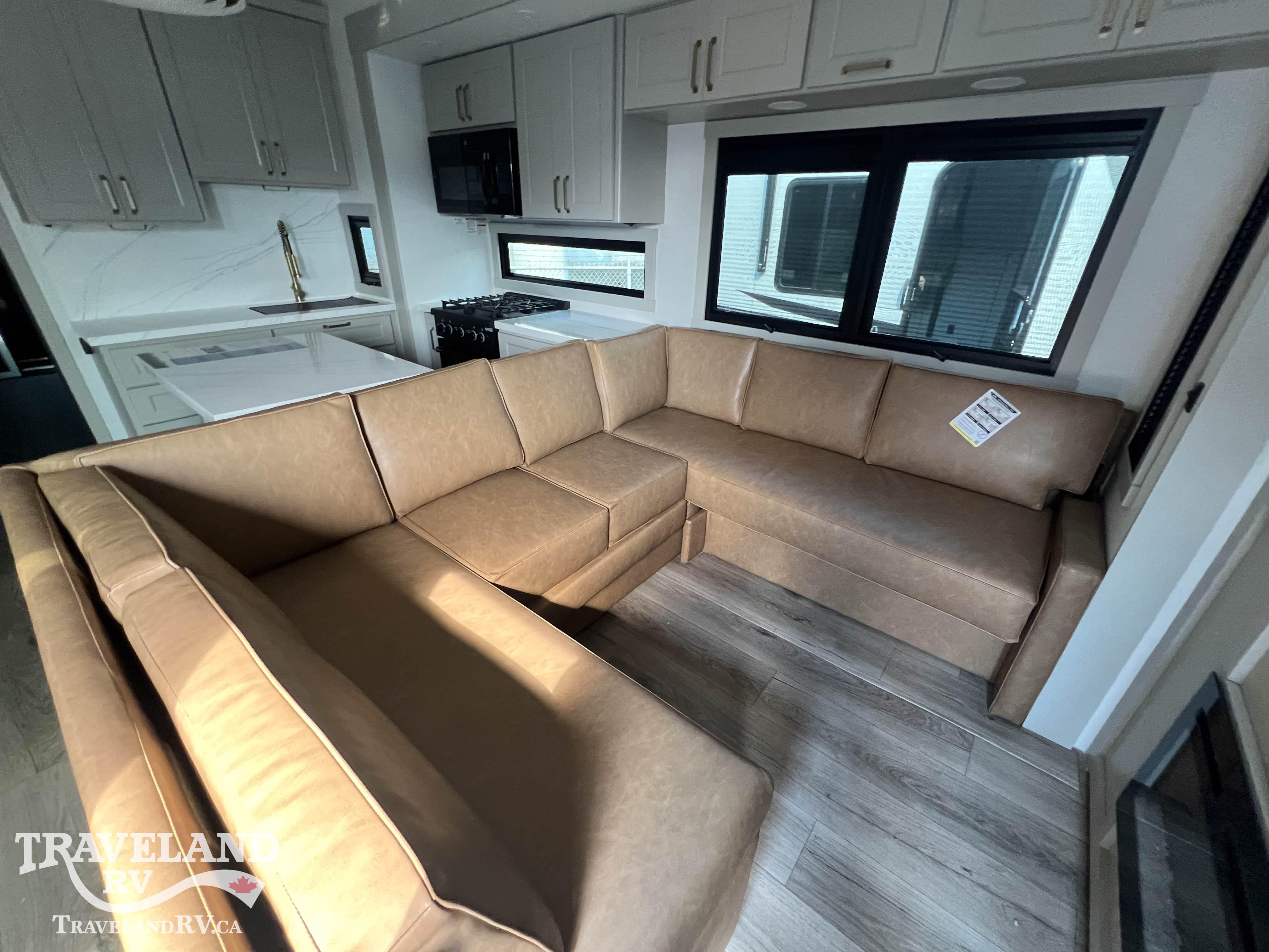 2025 Brinkley RV Model G 3950 - Image 20