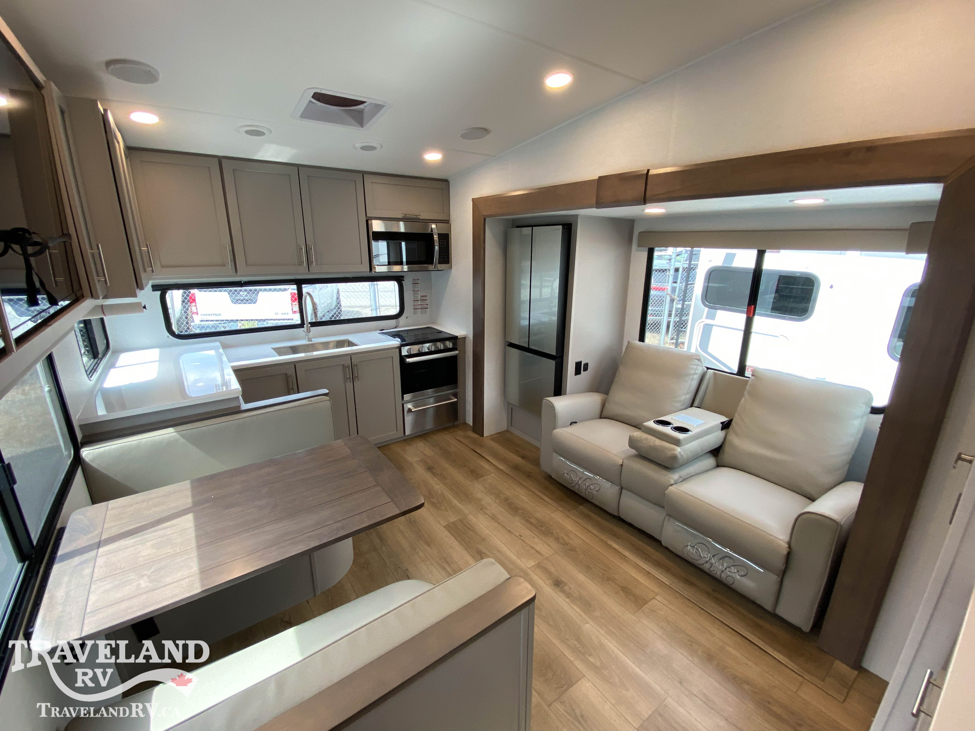 2026 Alliance RV Avenue 23ML - Image 3