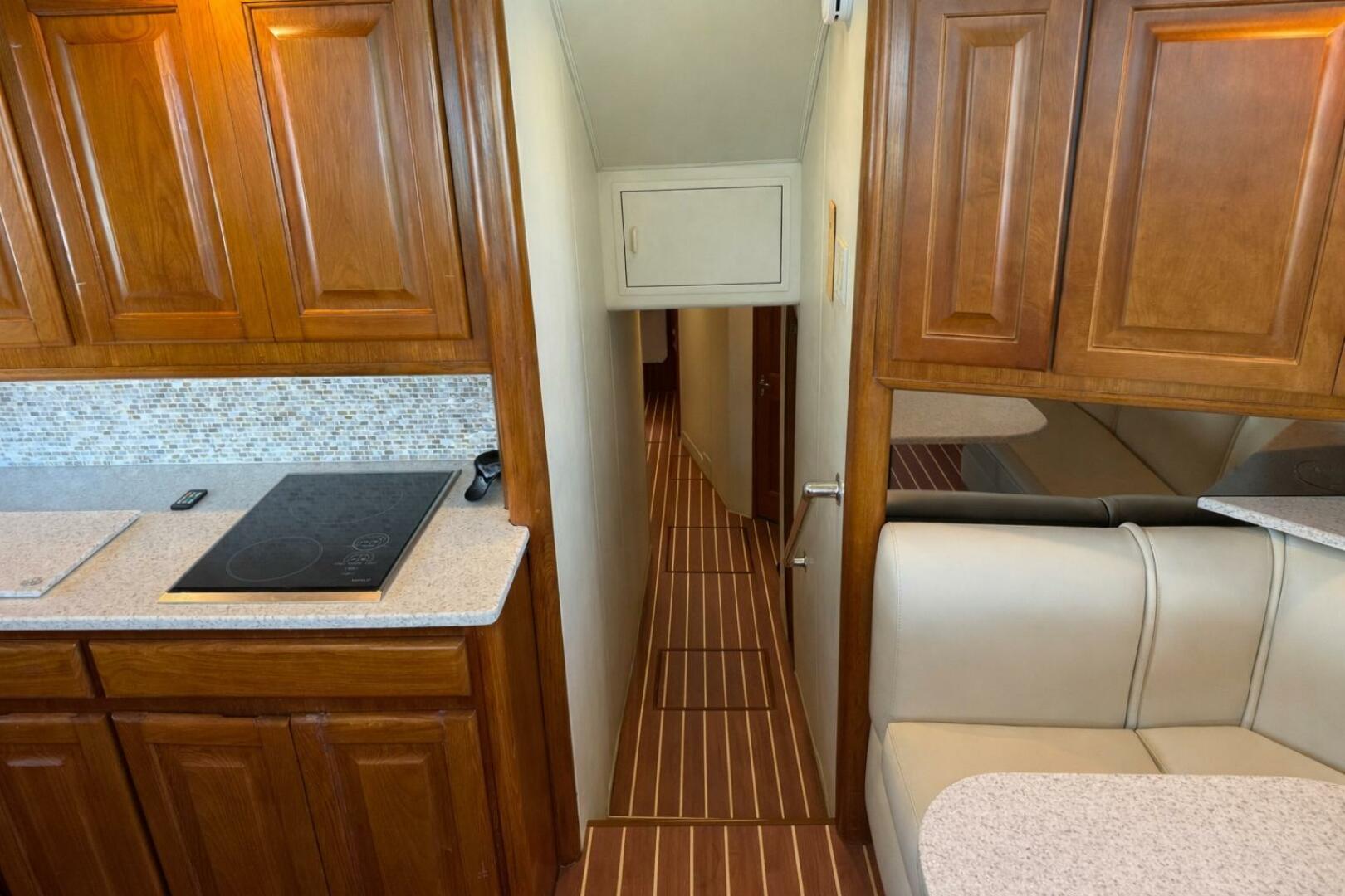 1995 Viking 58 Convertible - Image 91