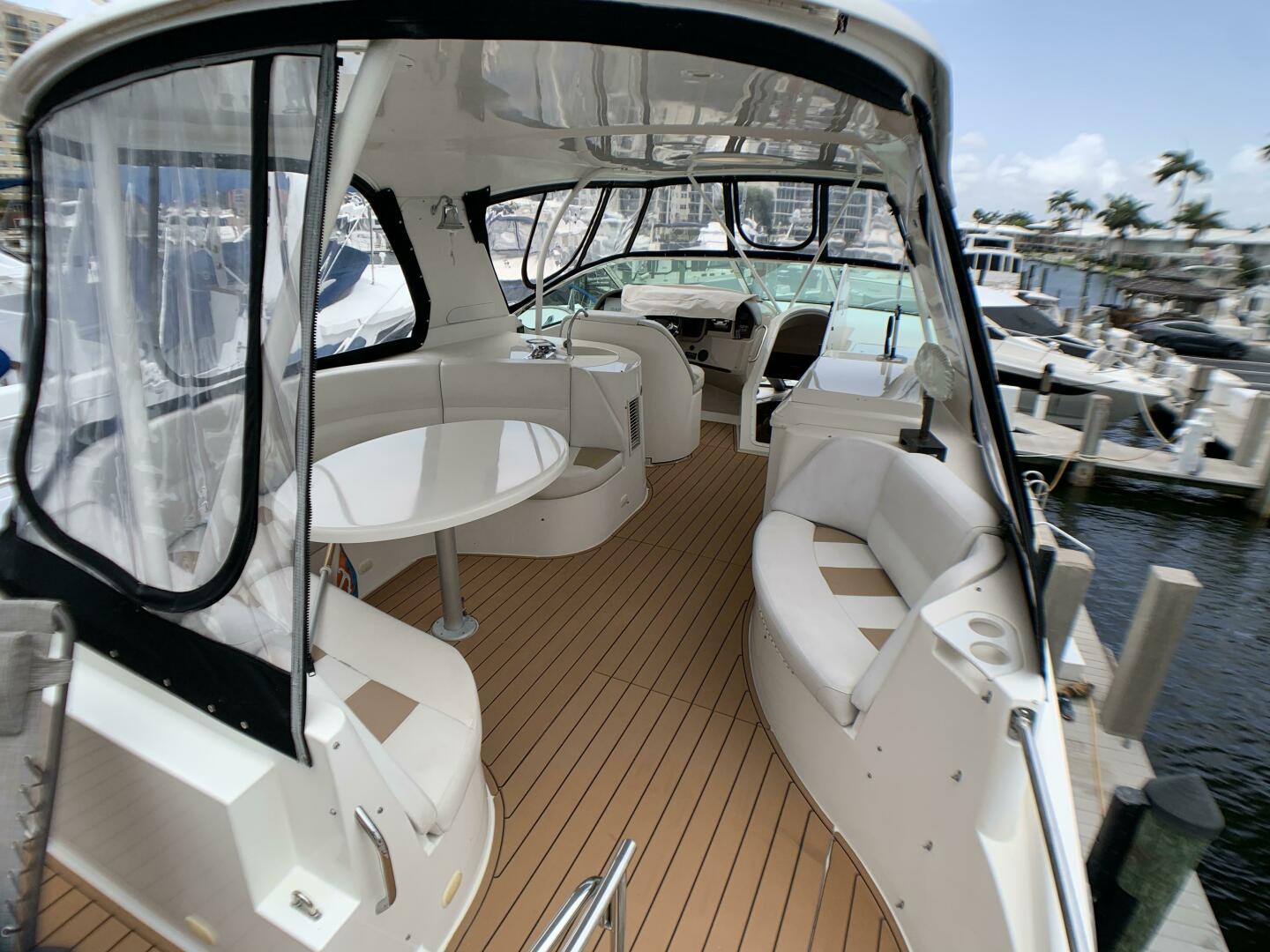 2006 Carver 56 Voyager - Image 15