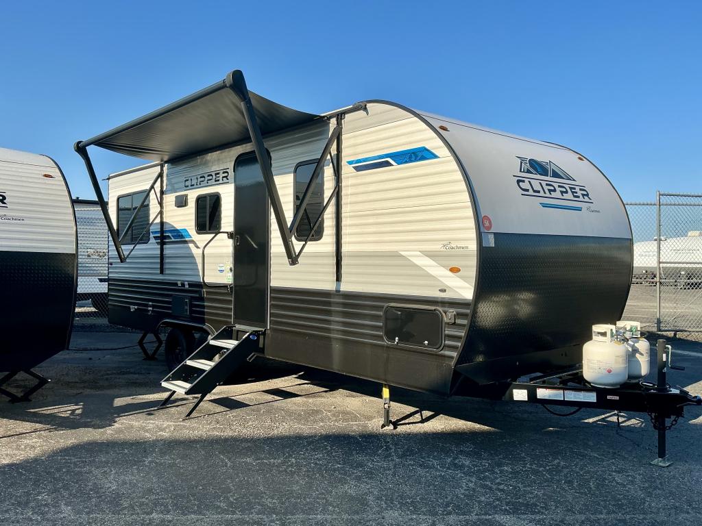 2025 COACHMEN 242MK - Image 1