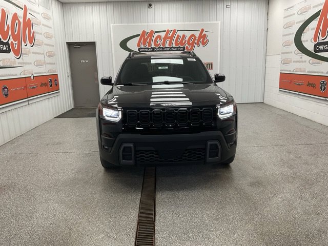 2026 Jeep Cherokee LAREDO 4X4 - Image 31