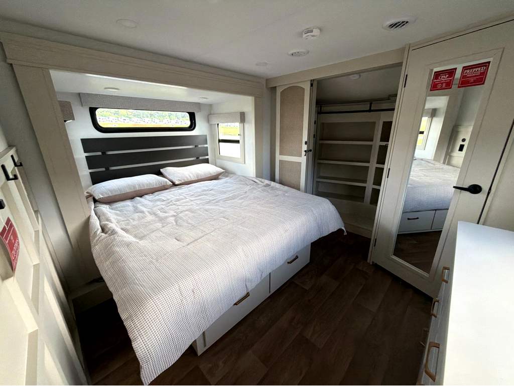2027 GRAND DESIGN SOLITUDE 310GK - Image 31