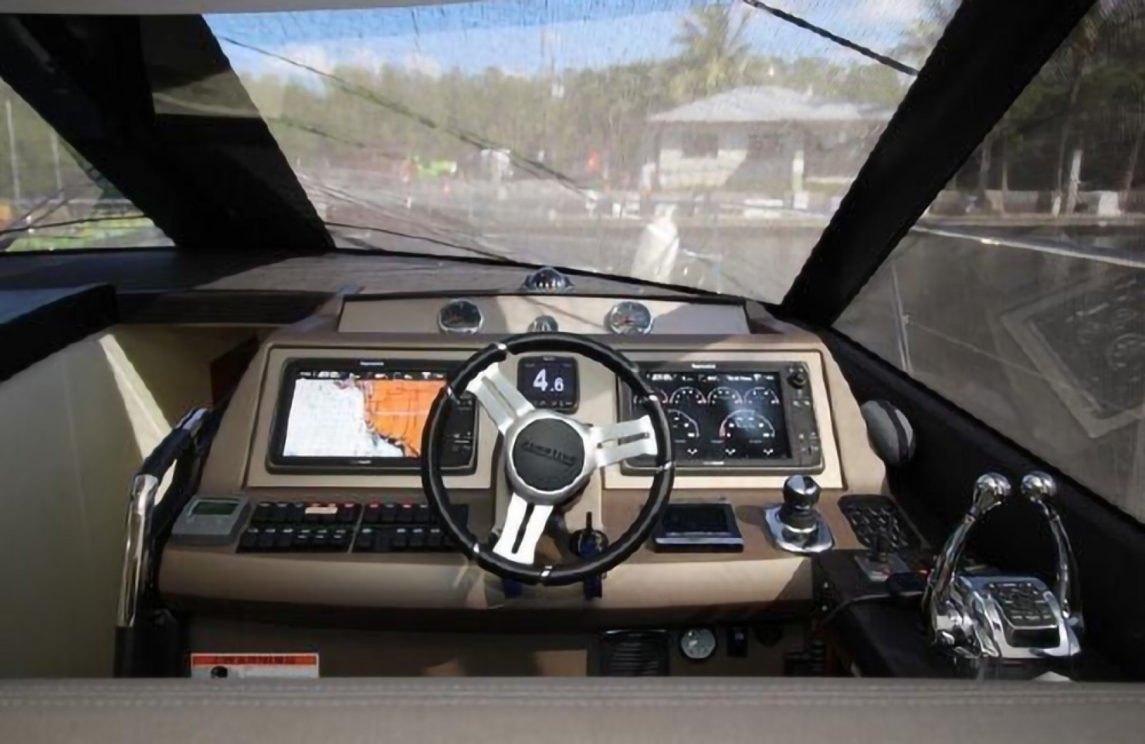 2015 PRESTIGE PRESTIGE 550 Base - Image 16