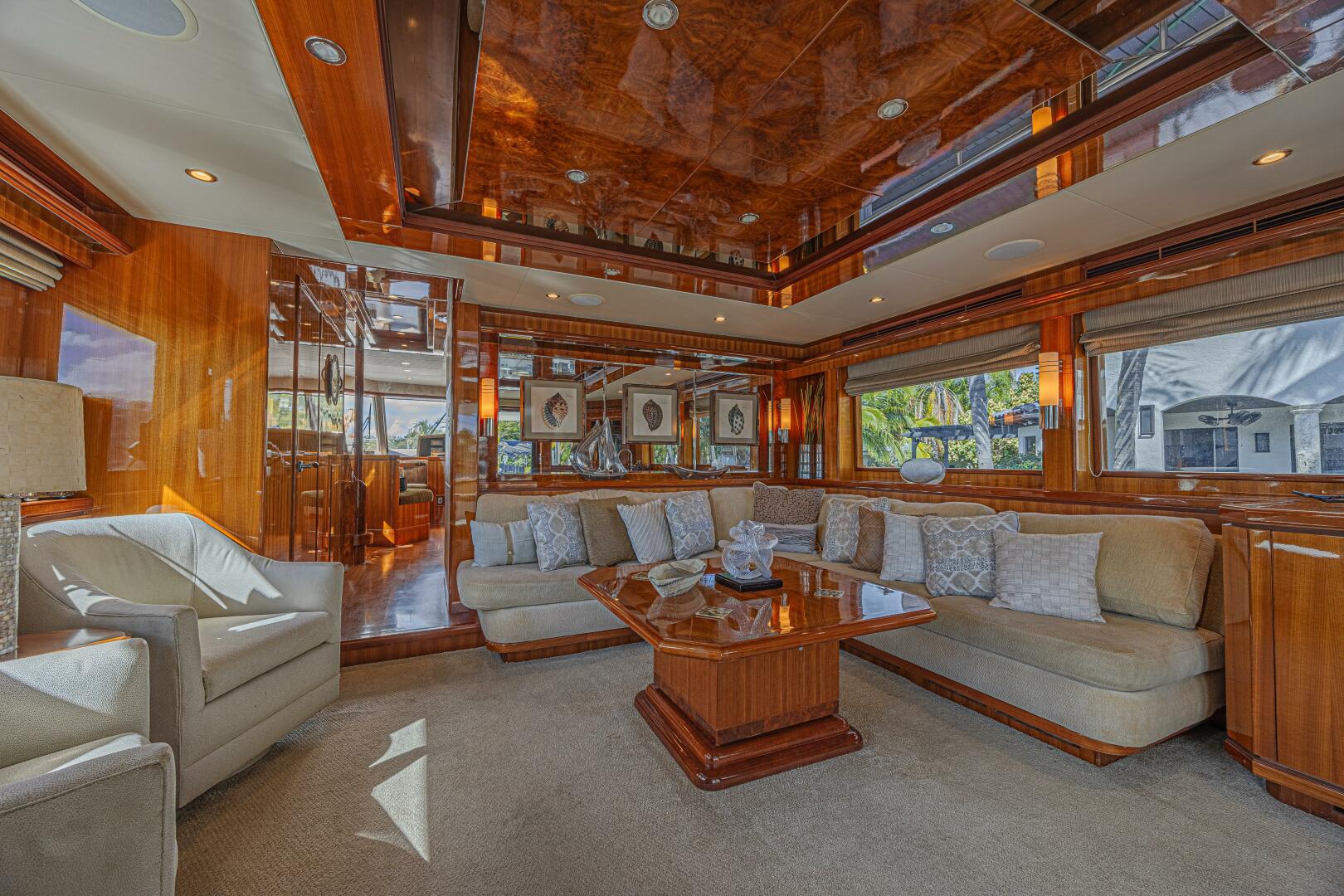 2010 Ocean Alexander 74 Motoryacht - Image 28