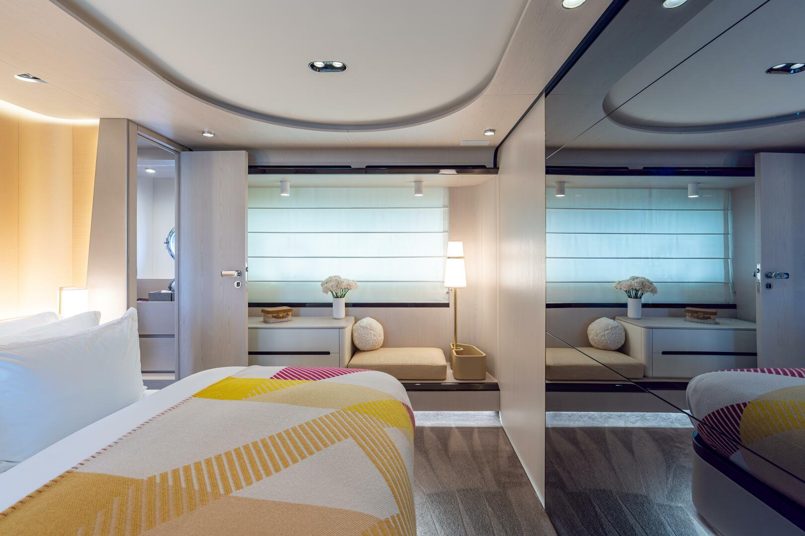 2022 Azimut 78 - Image 40
