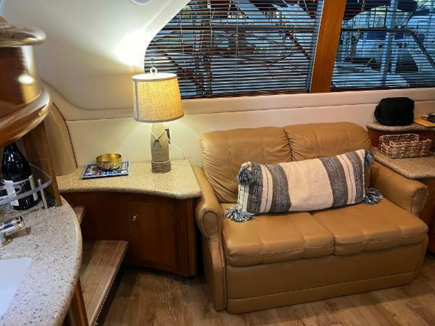 2001 Carver 450 Voyager Pilothouse - Image 70