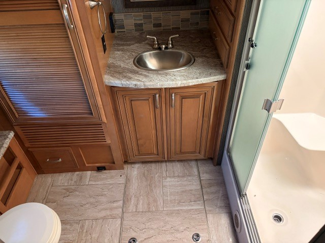 2019 Thor Motor Coach Aria 3901 - Image 13
