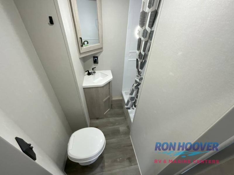 2026 COACHMEN 43CONDO - Image 23