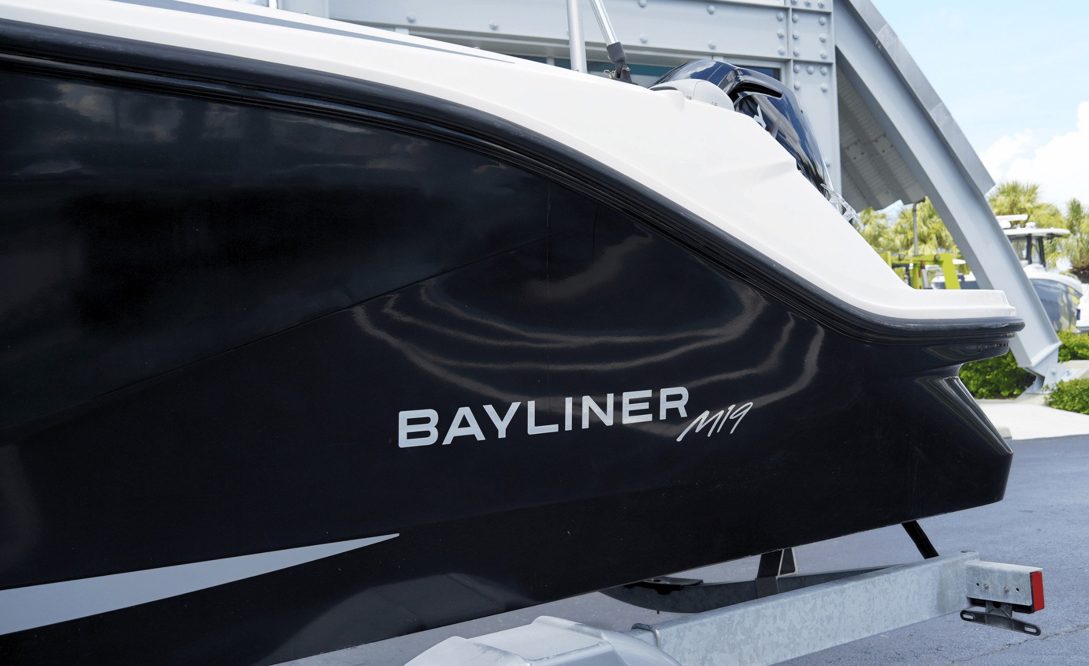 2024 BAYLINER M19 - Image 3