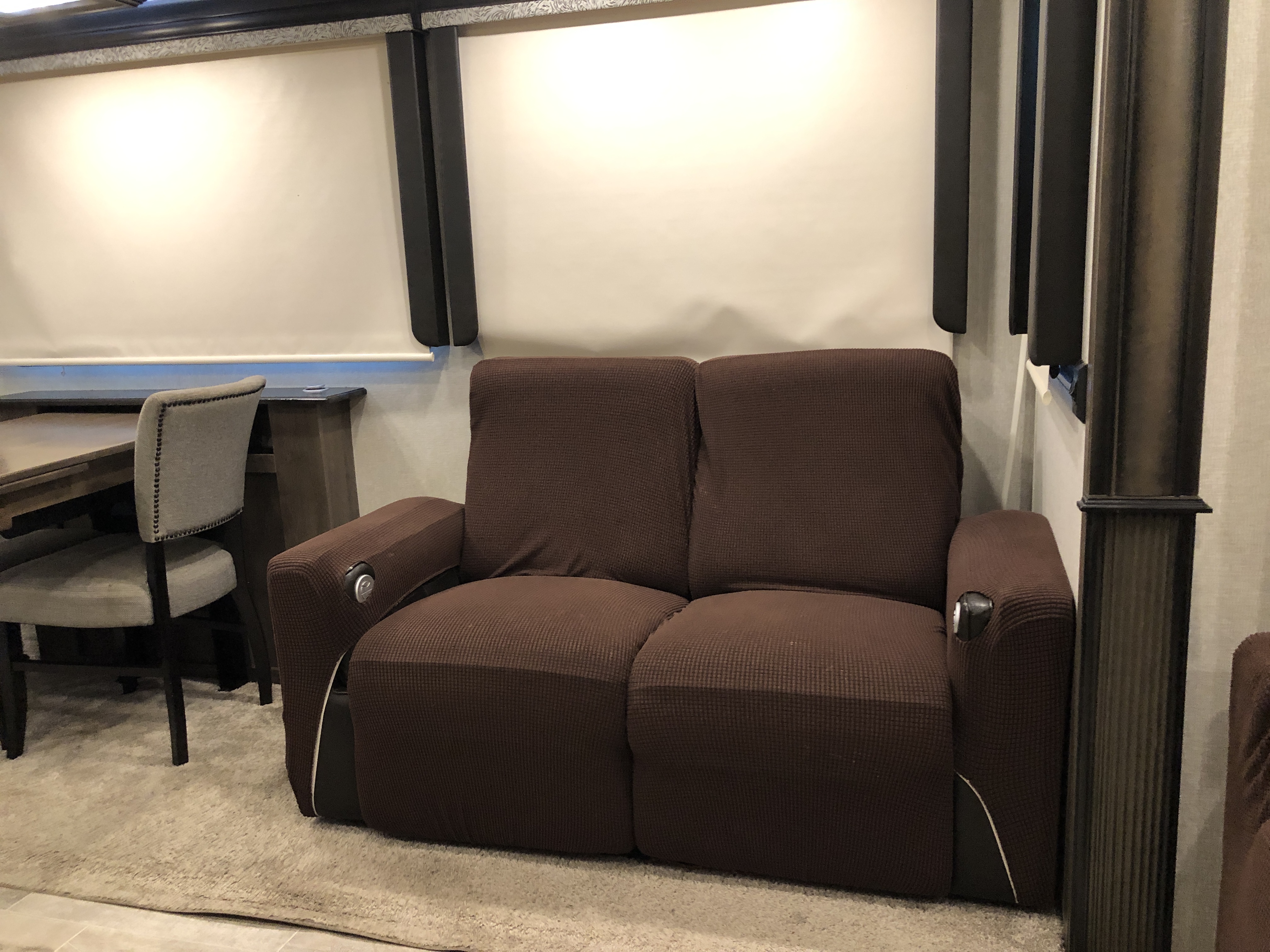2019 Keystone Montana 3121RL - Image 18