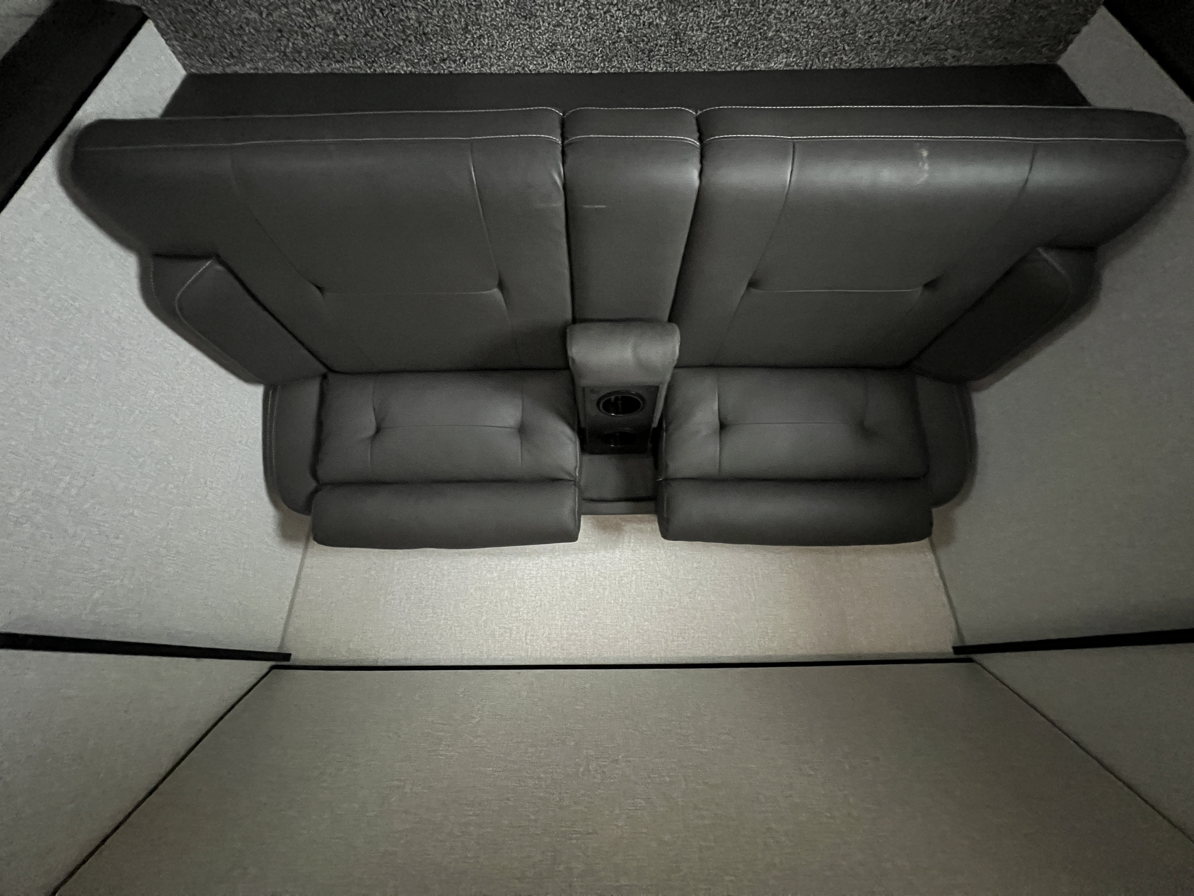 2022 VENTURE RV SPORTREK 327VIK - Image 36