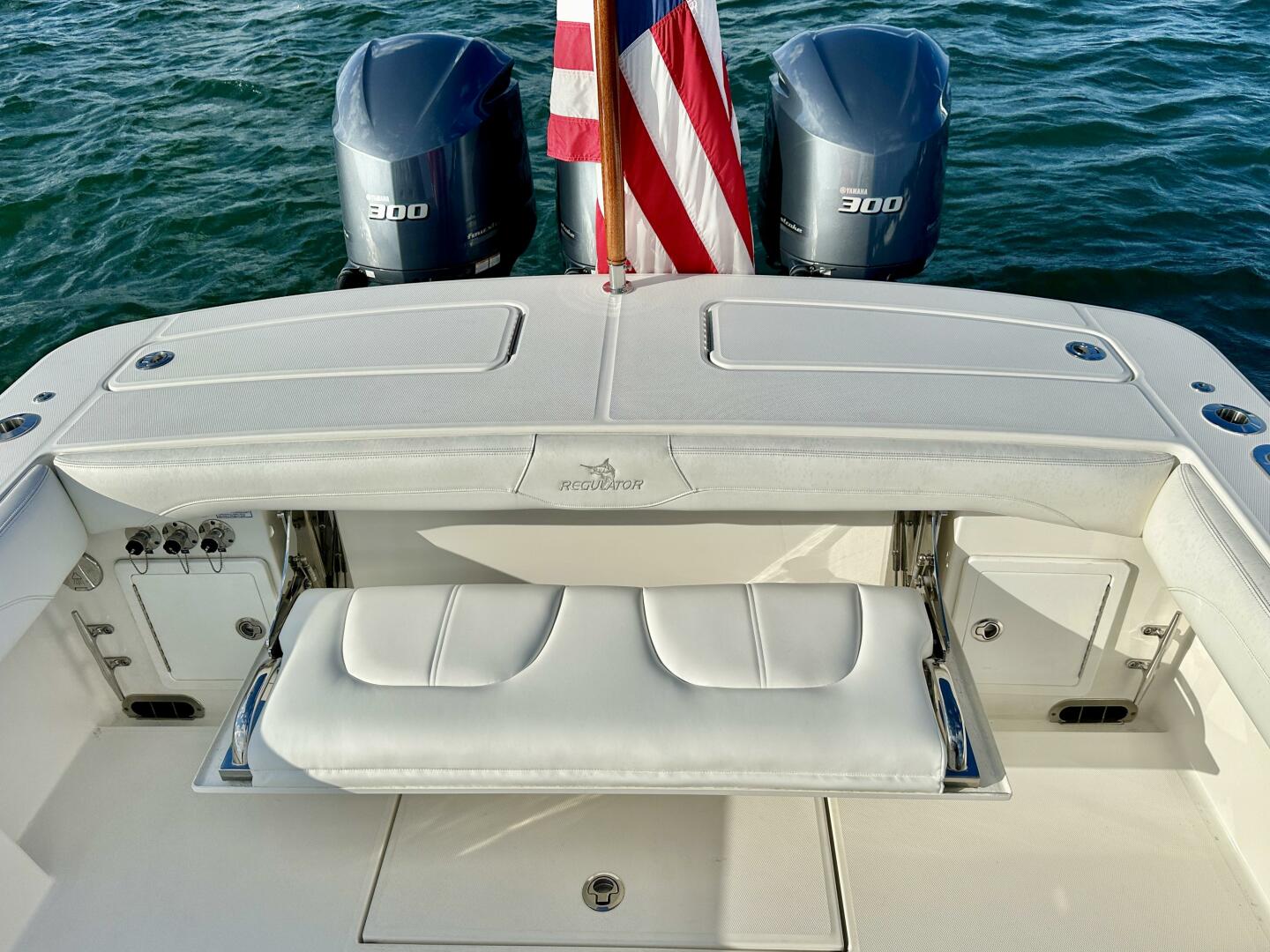 2021 Regulator 34SS - Image 17