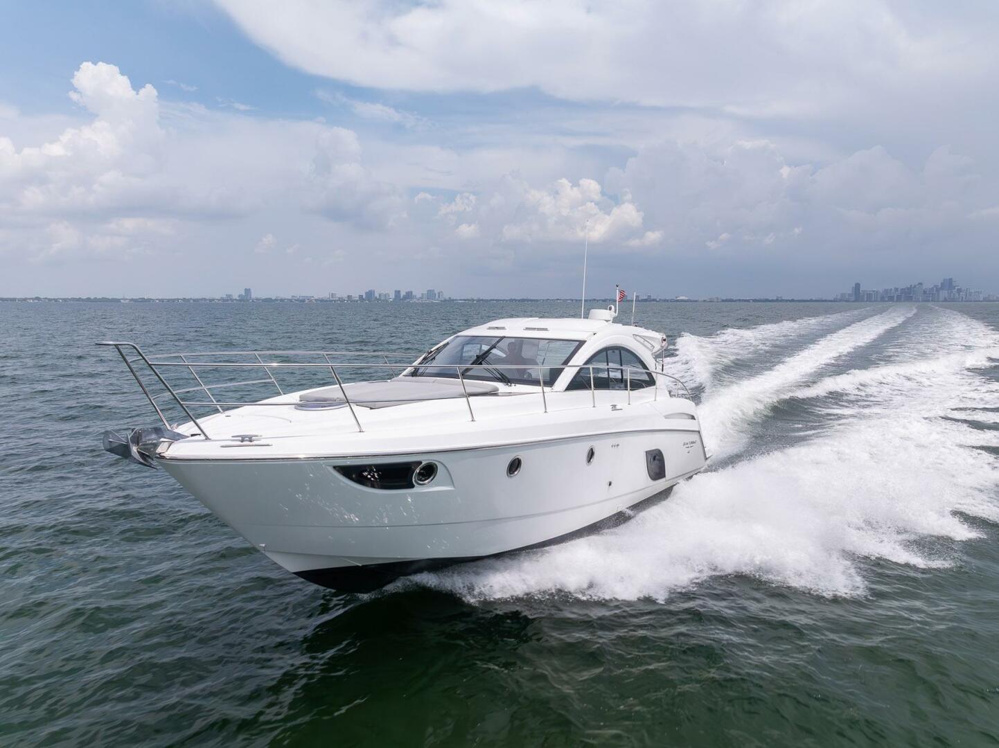 2014 Beneteau Gran Turismo 44 - Image 3