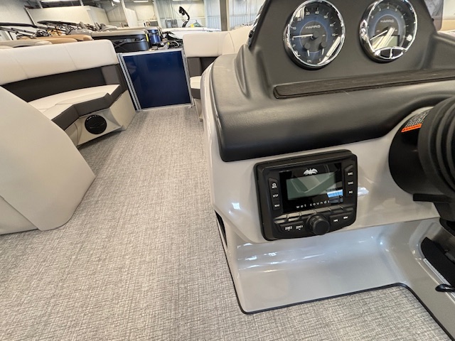 2026 HARRIS CRUISER 210 SLDH - Image 22