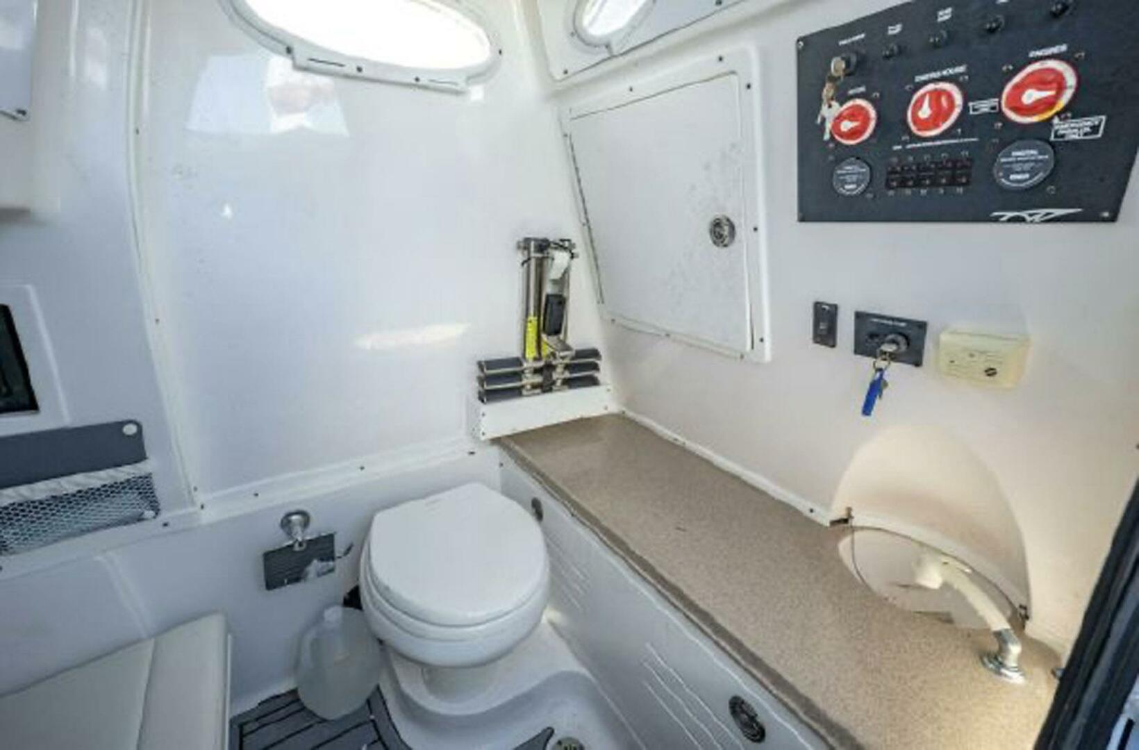 2020 Tidewater 320 CC Adventure - Image 14