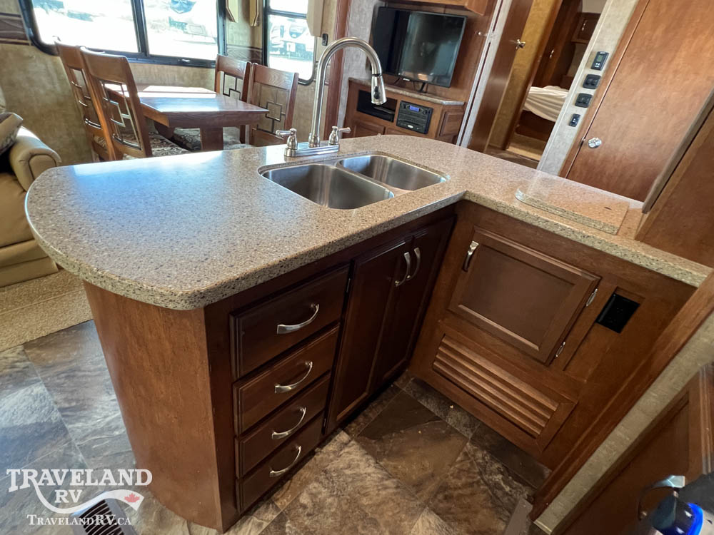 2015 KZ RV Durango D2857 - Image 9