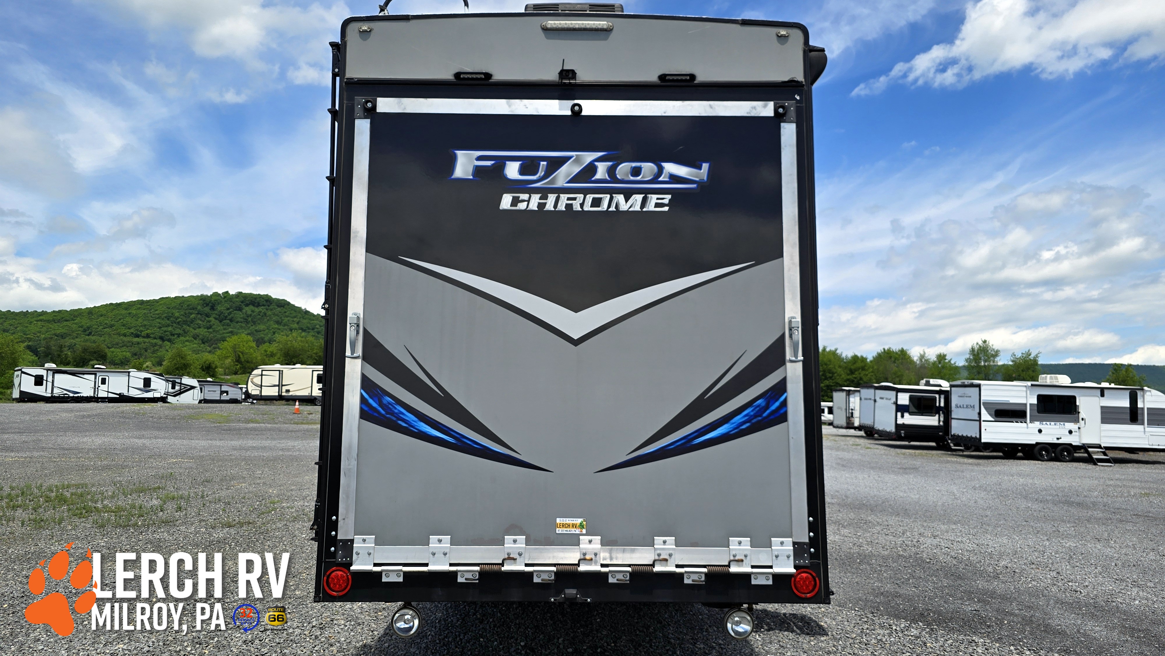 2016 Keystone Fuzion 420 - Image 8