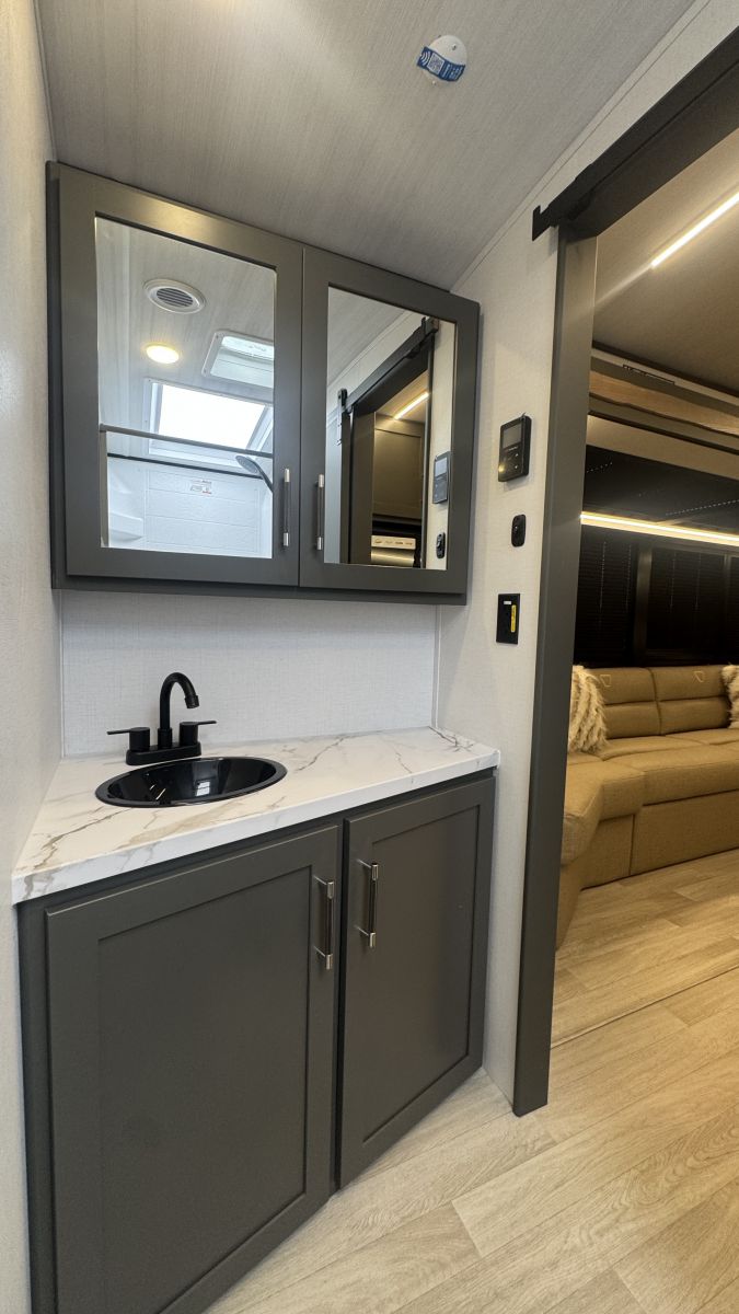 2026 Keystone Bullet Premium 265FKS - Image 21