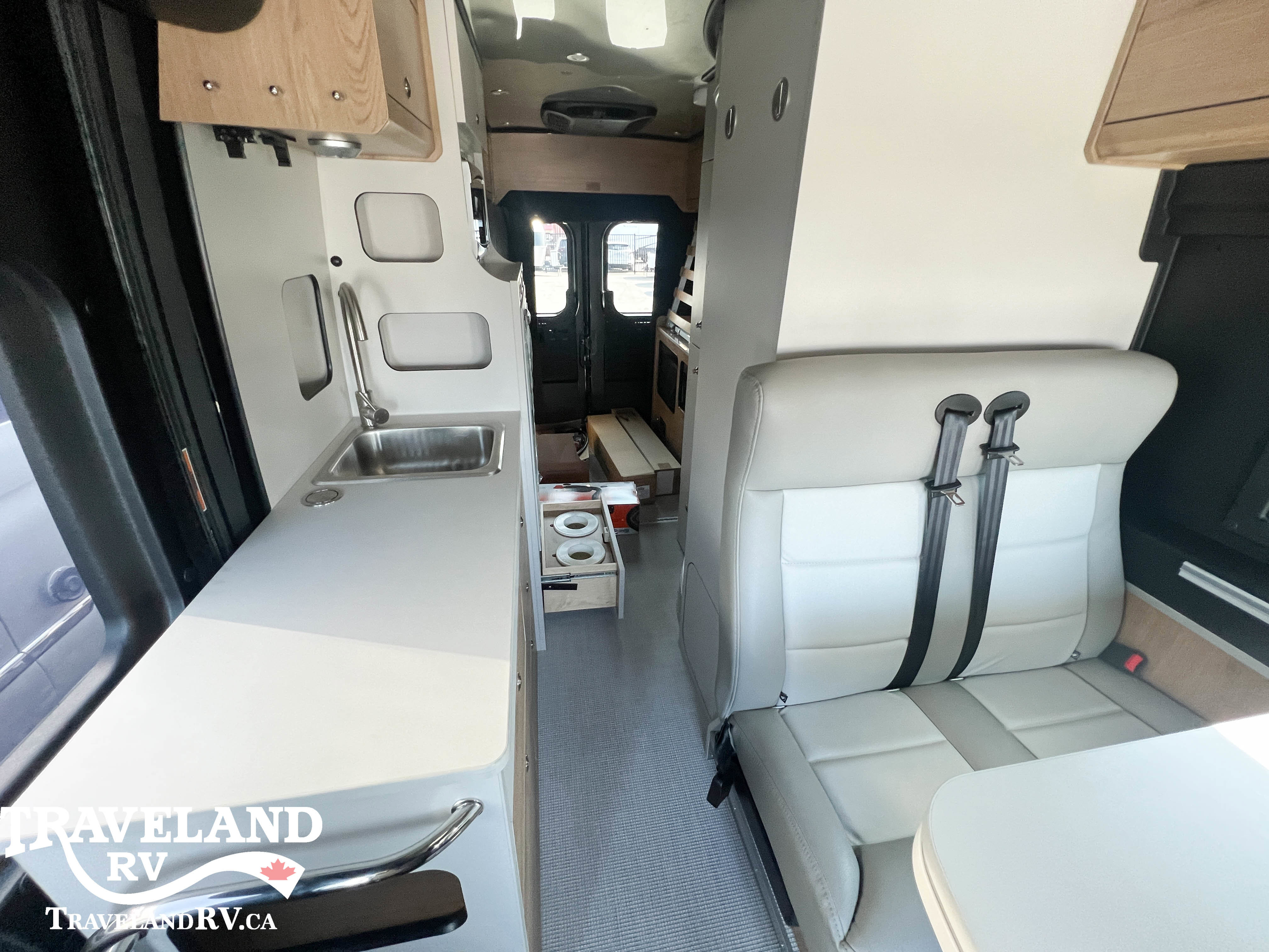 2026 Airstream Rangeline Base - Image 8