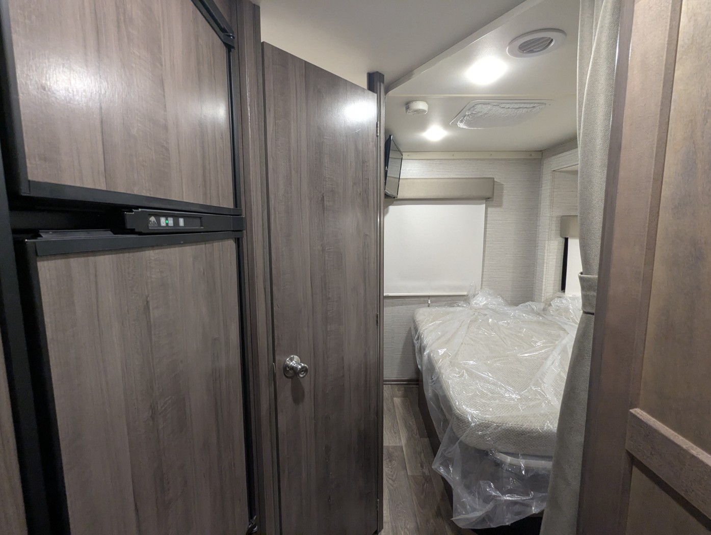 2022 Winnebago Minnie Winnie 22M - Image 19