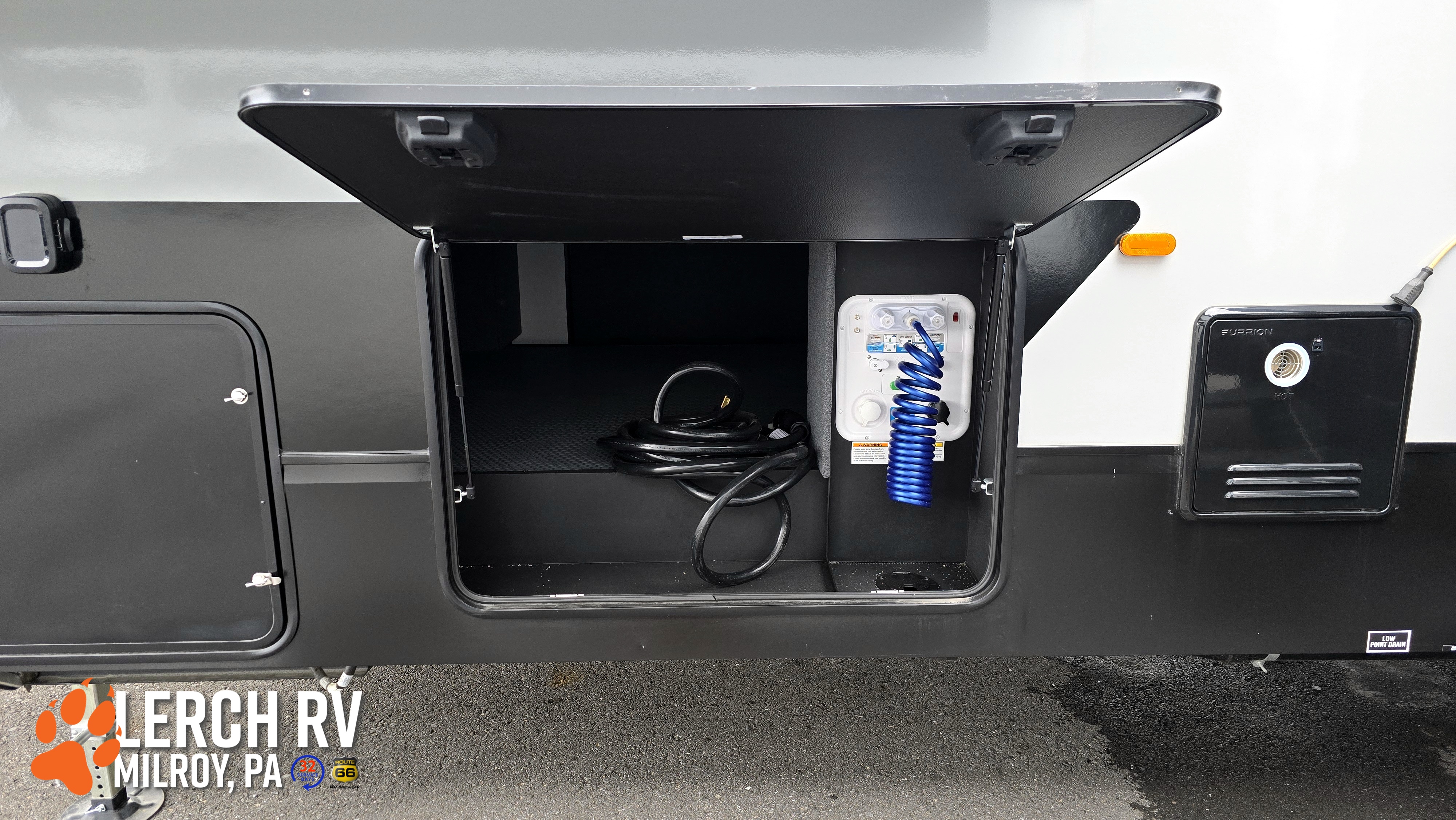 2027 KZ RV Ridgeway 36MBL - Image 4