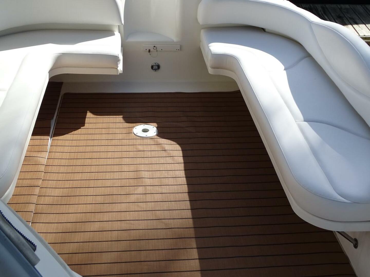 2001 Sea Ray 410 Sundancer - Image 7
