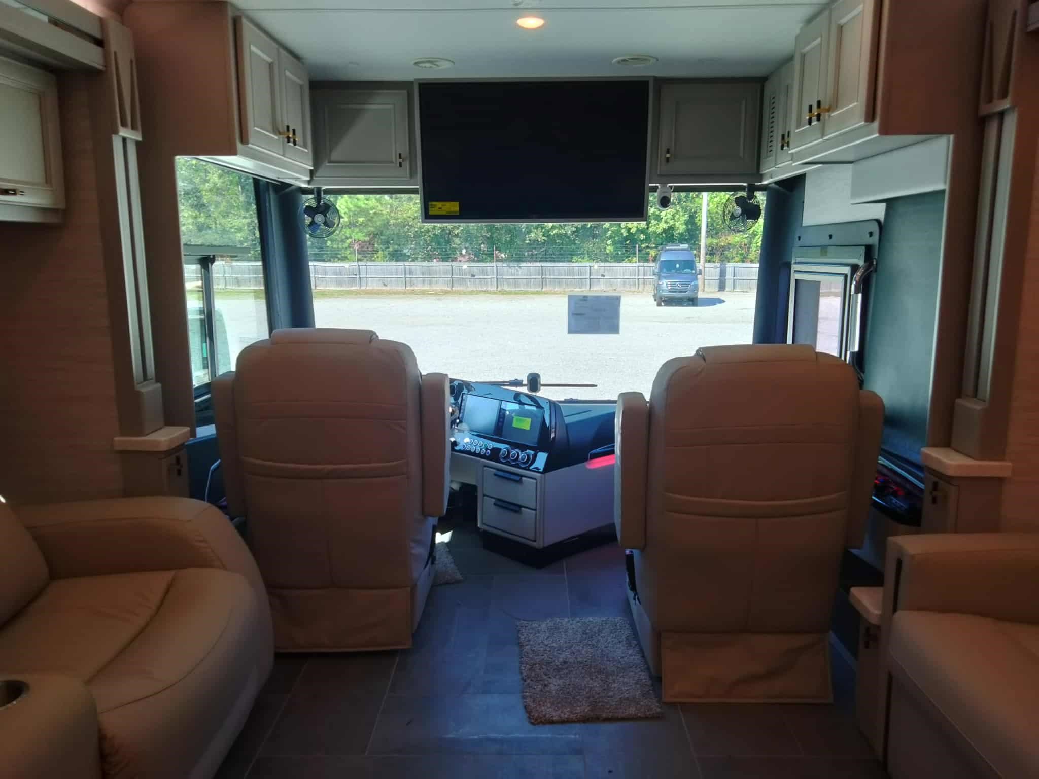 2026 TIFFIN ALLEGRO BUS 45 OPP - Image 42