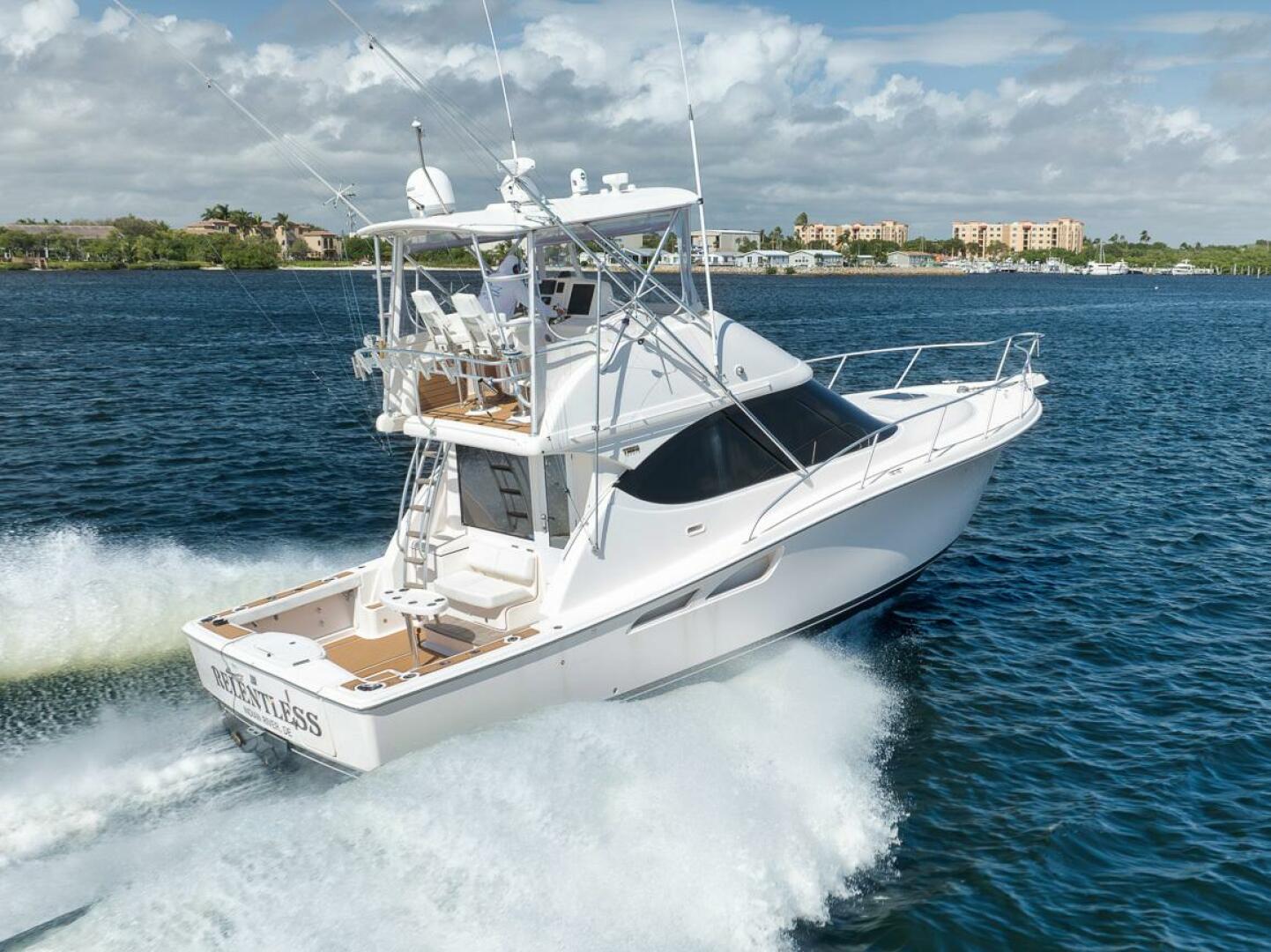 2015 Tiara Yachts Tiara 390 Convertible - Image 6