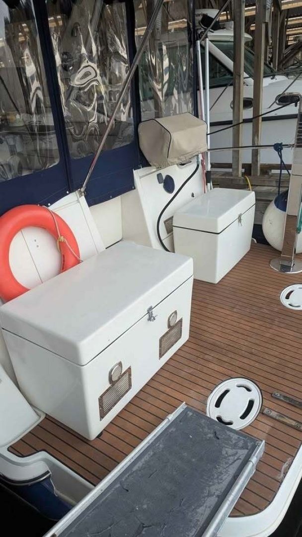 1994 Maxum 3200 SCR - Image 6